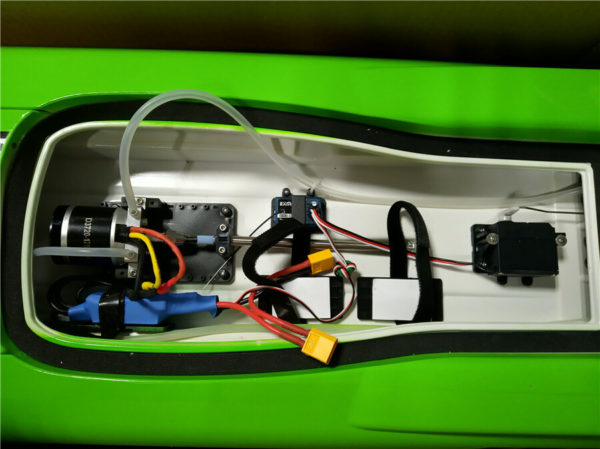 33.5″ Inch Remote Control Speed Boat Biggest Racing 75km/H Under Excellent Brushless Motor For Adults (ARTR). - Image 2